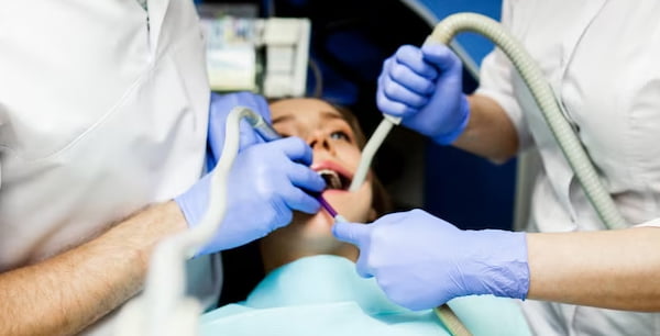 Chirurgie dentara Bucuresti